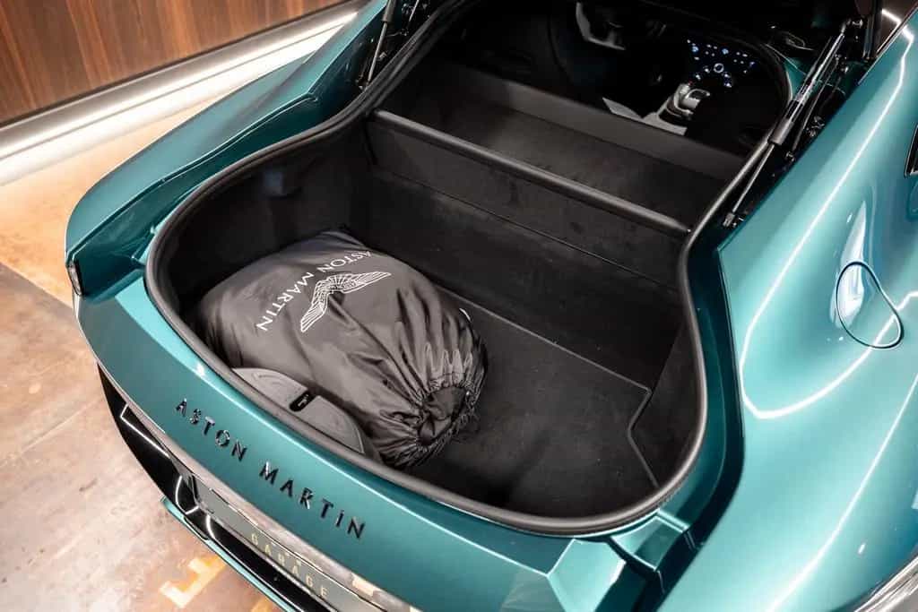 Aston Martin V8 Vantage 4.0 F1 Edition 04/2022-photo-29