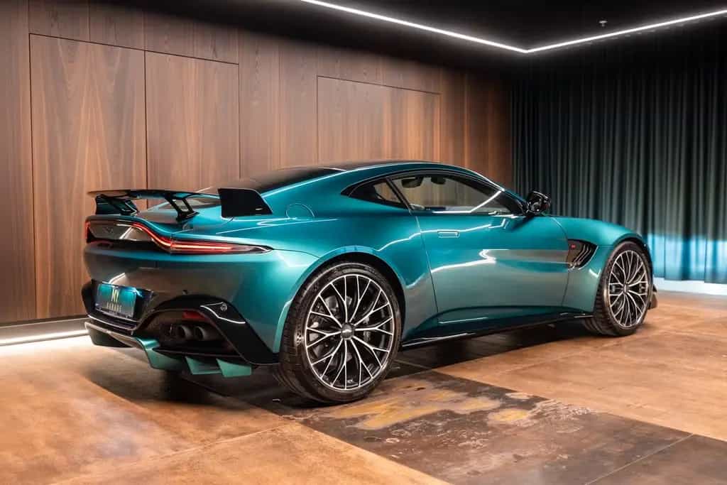 Aston Martin V8 Vantage 4.0 F1 Edition 04/2022-photo-3