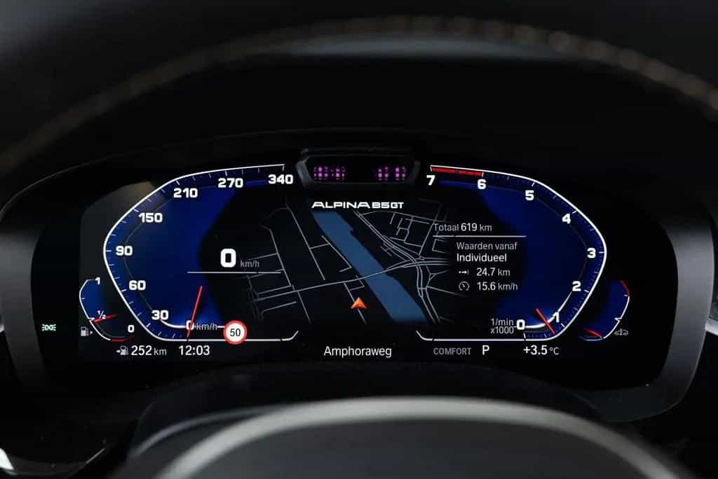 ALPINA B5 GT Touring - 1 of 250 - Imola Red - Last from 09/2023-photo-13