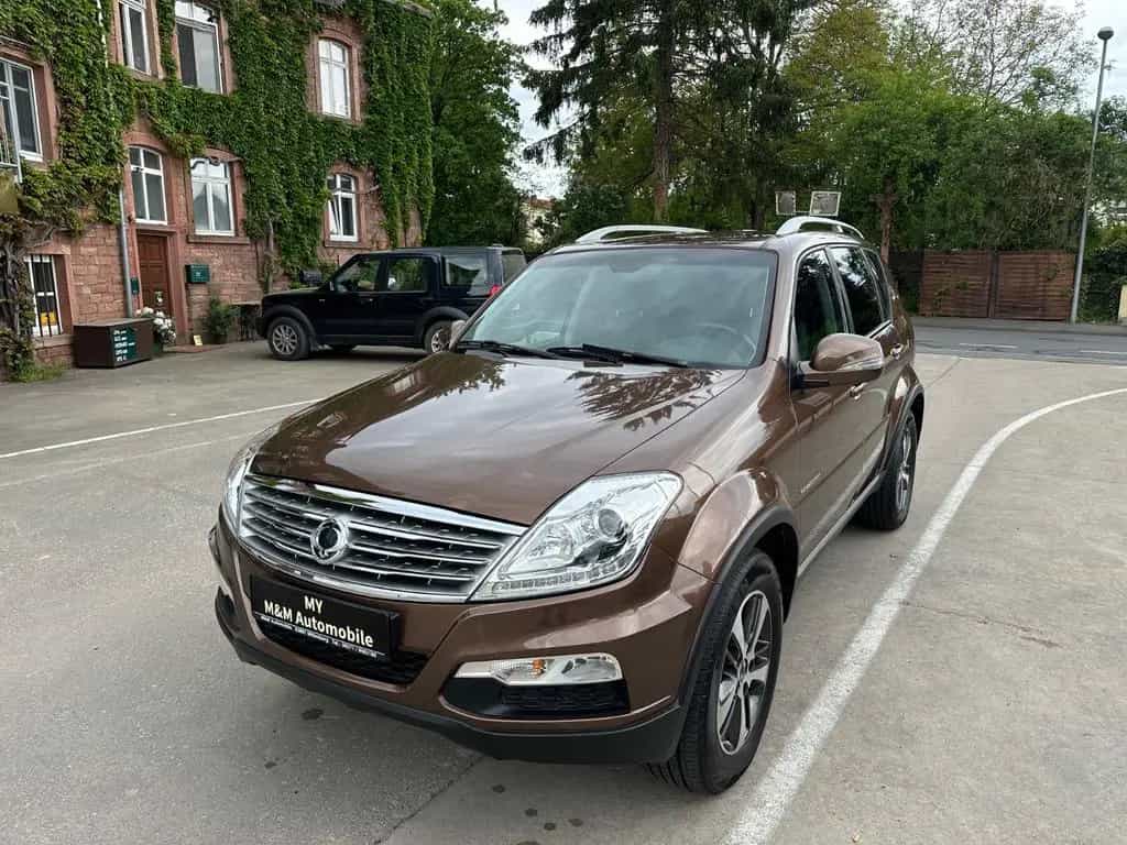 Ssangyong REXTON W Quartz 4WD/Automatik/AHK 3.5T/ 7 Sitzer 03/2017-photo-0