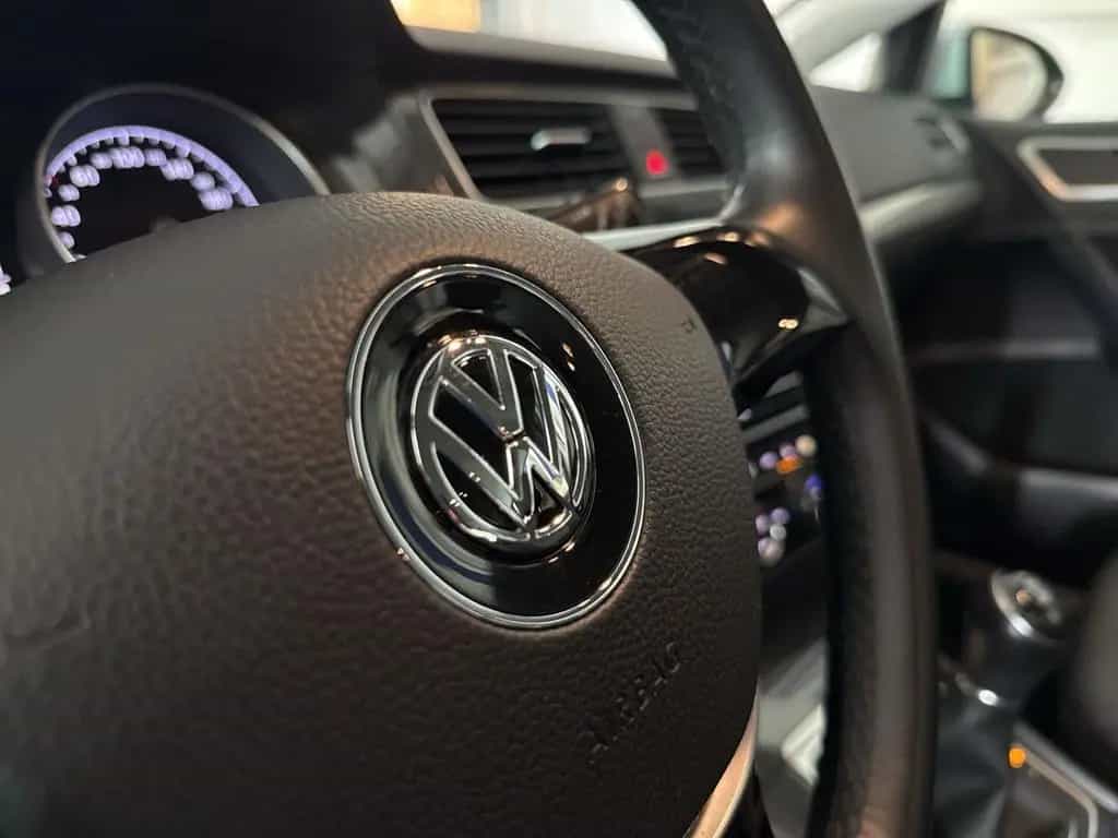 Volkswagen Golf VII 1.0 TSI 05/2017-photo-20