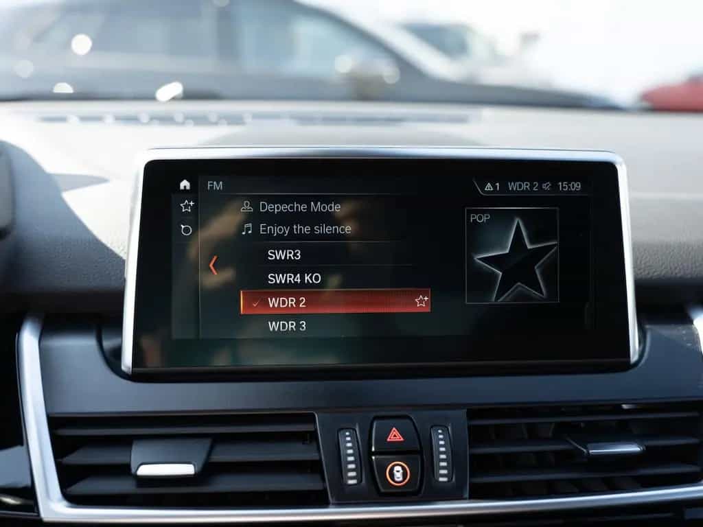 BMW 220 Active Tourer Sport Line FACEL. HUD LED NAVI 06/2021-photo-14