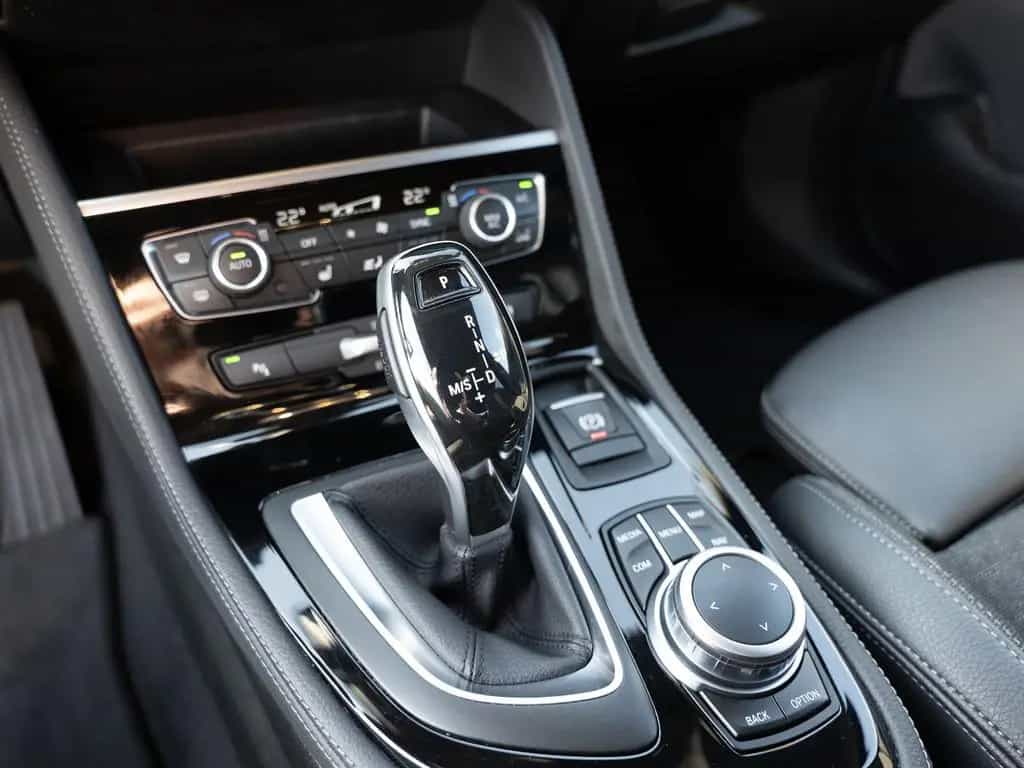 BMW 220 Active Tourer Sport Line FACEL. HUD LED NAVI 06/2021-photo-18
