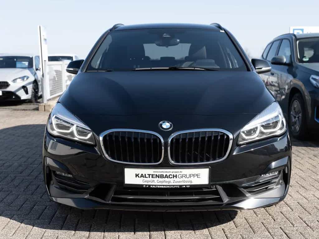 BMW 220 Active Tourer Sport Line FACEL. HUD LED NAVI 06/2021-photo-2