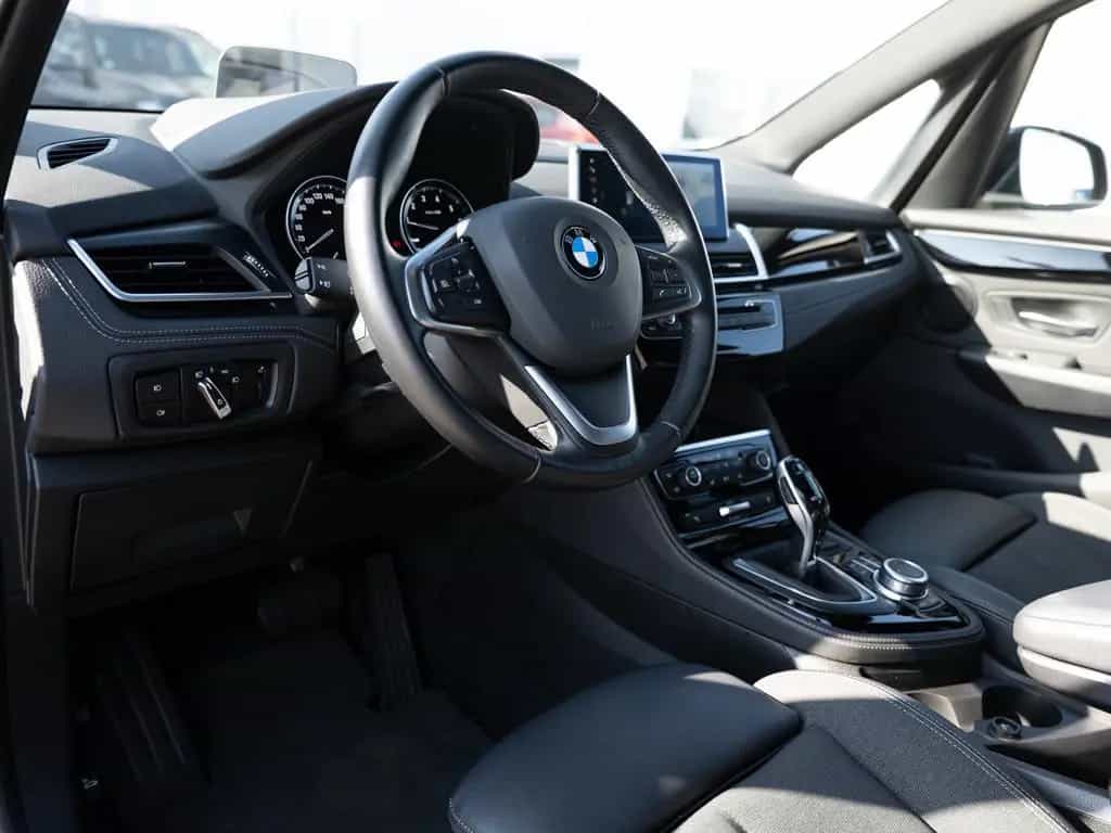 BMW 220 Active Tourer Sport Line FACEL. HUD LED NAVI 06/2021-photo-24