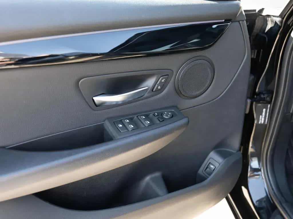 BMW 220 Active Tourer Sport Line FACEL. HUD LED NAVI 06/2021-photo-25