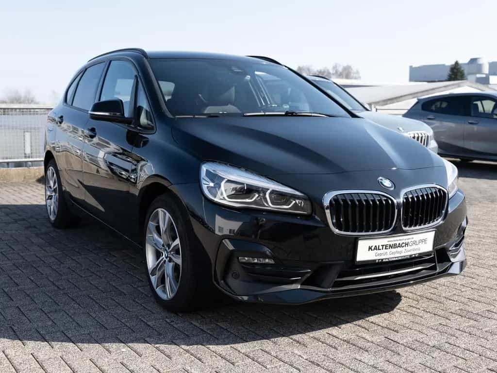 BMW 220 Active Tourer Sport Line FACEL. HUD LED NAVI 06/2021-photo-3