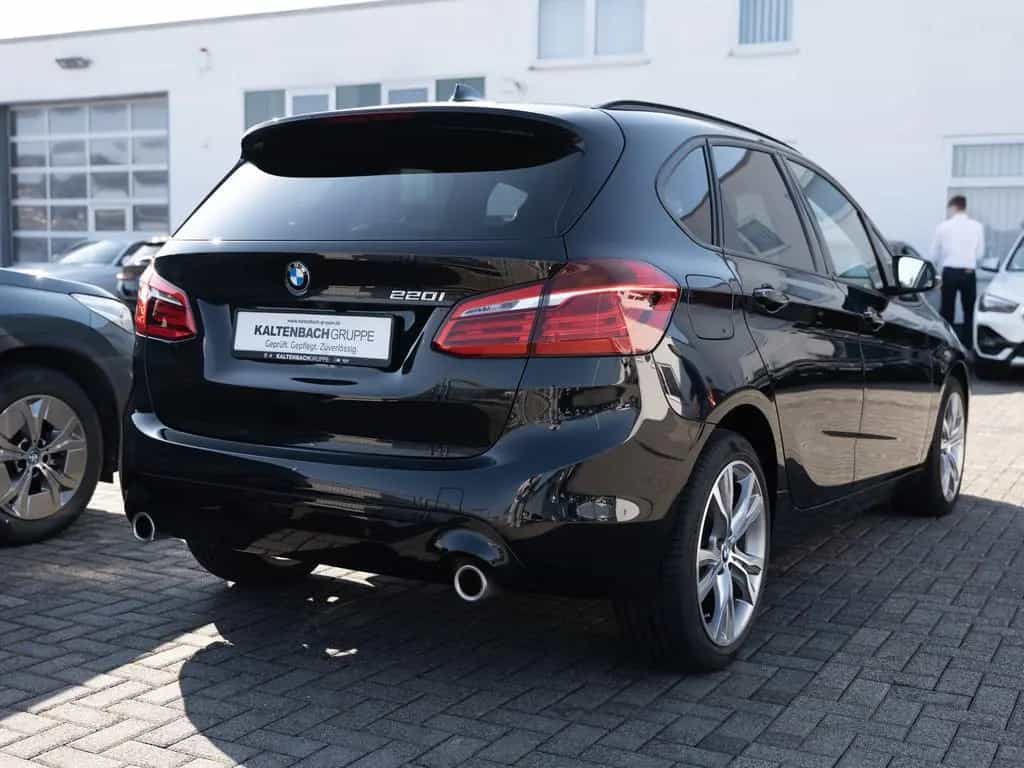 BMW 220 Active Tourer Sport Line FACEL. HUD LED NAVI 06/2021-photo-4