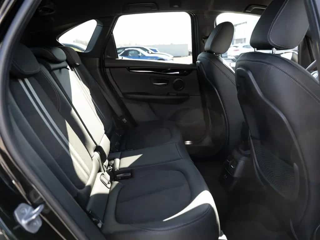 BMW 220 Active Tourer Sport Line FACEL. HUD LED NAVI 06/2021-photo-7