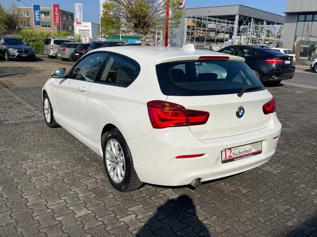 BMW 1 Series 116 1 Limousine 3-trg. 116 i Advantage 04/2018-photo-1