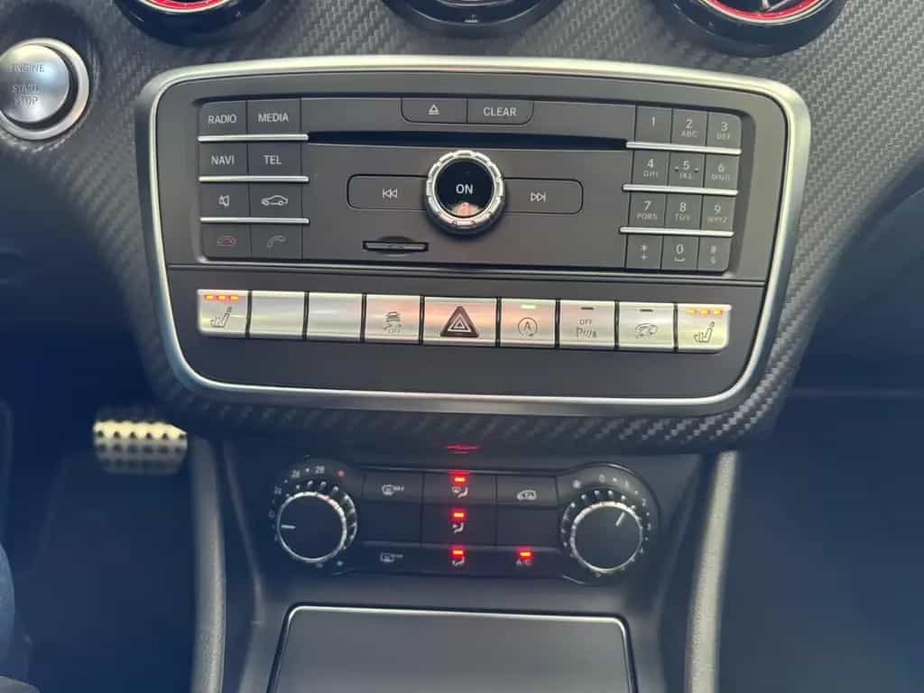 Mercedes-Benz A-Class AMG 4MATIC,ORIG.74TKm,NIGHT,KAMERA,LED,SPORT 10/2018-photo-10