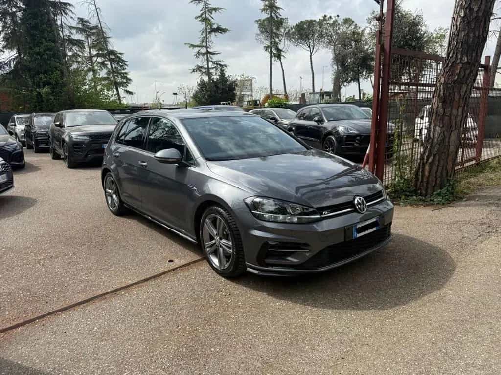 Volkswagen Golf 1.5 TSI ACT DSG 5p. Executive R- 06/2020-photo-4