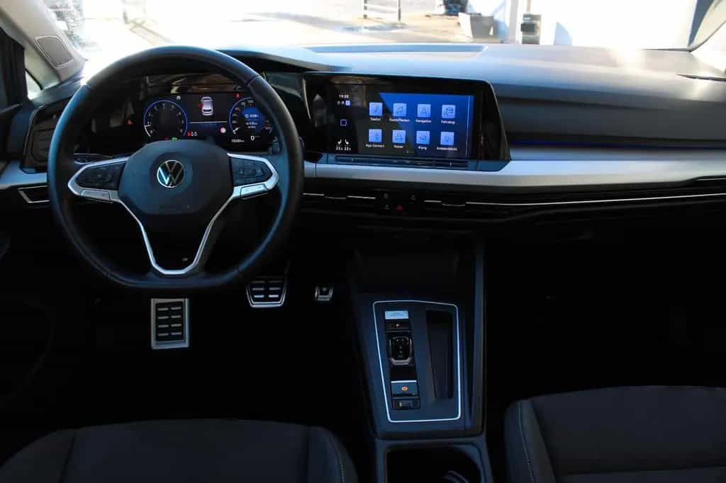 Volkswagen Golf VIII eTSI TOTWINKEL/PDC/IQ LED/HARMANKARDON 08/2020-photo-12