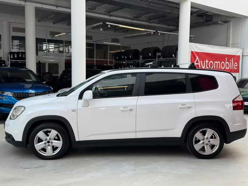 Chevrolet Orlando LT 7Sitze+Klima+Tempomat+PDC+Navi 10/2012-photo-1