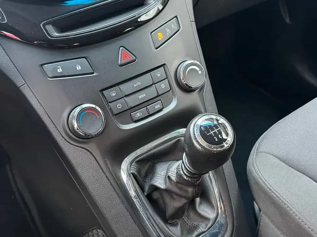 Chevrolet Orlando LT 7Sitze+Klima+Tempomat+PDC+Navi 10/2012-photo-15