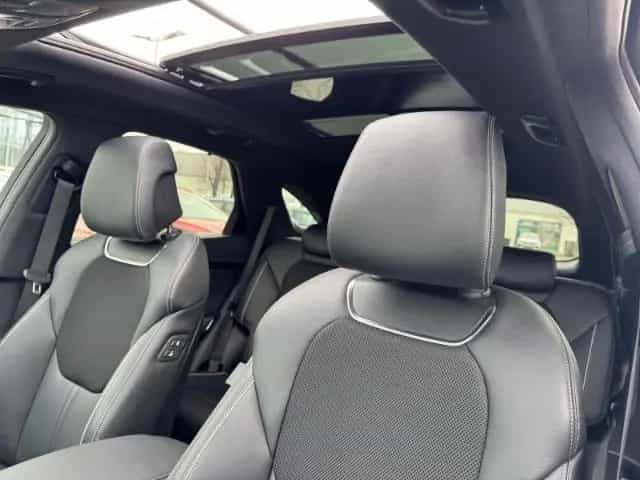 Genesis GV70 Sport 4WD Memory Sitze LED ACC El. Heckklap 11/2024-photo-16