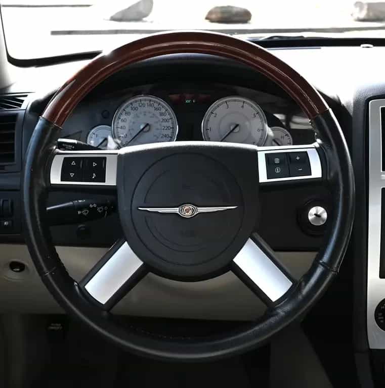 Chrysler 300C 5.7 V8 07/2007-photo-13