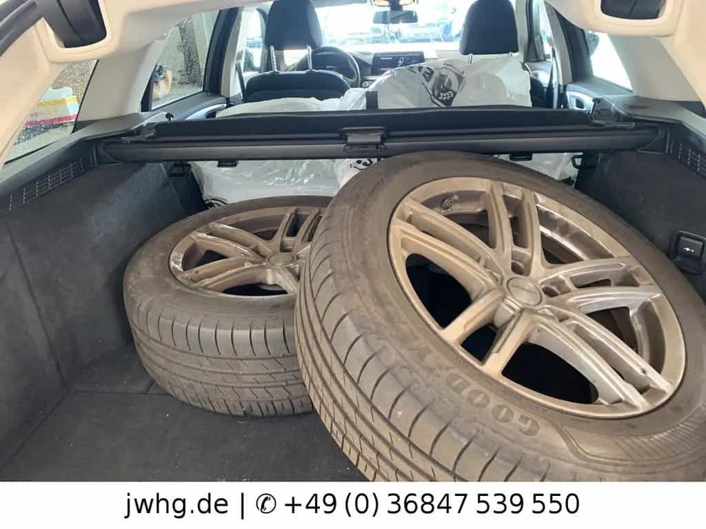 BMW 5 Series 520d Touring Aut.|Live Cockpit|Keyl.|Driv.Assist 03/2021-photo-4