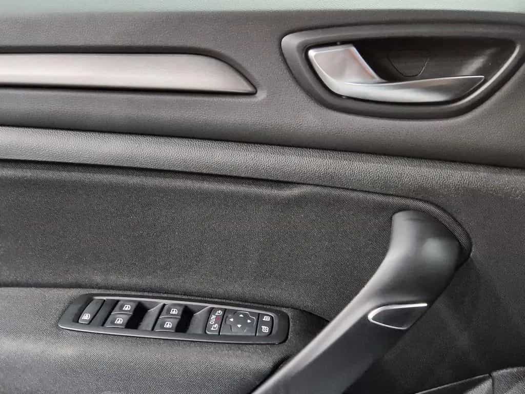 Renault Megane IV Equilibre|AUTOM|NAVI|LED|LM FELGEN 11/2023-photo-21