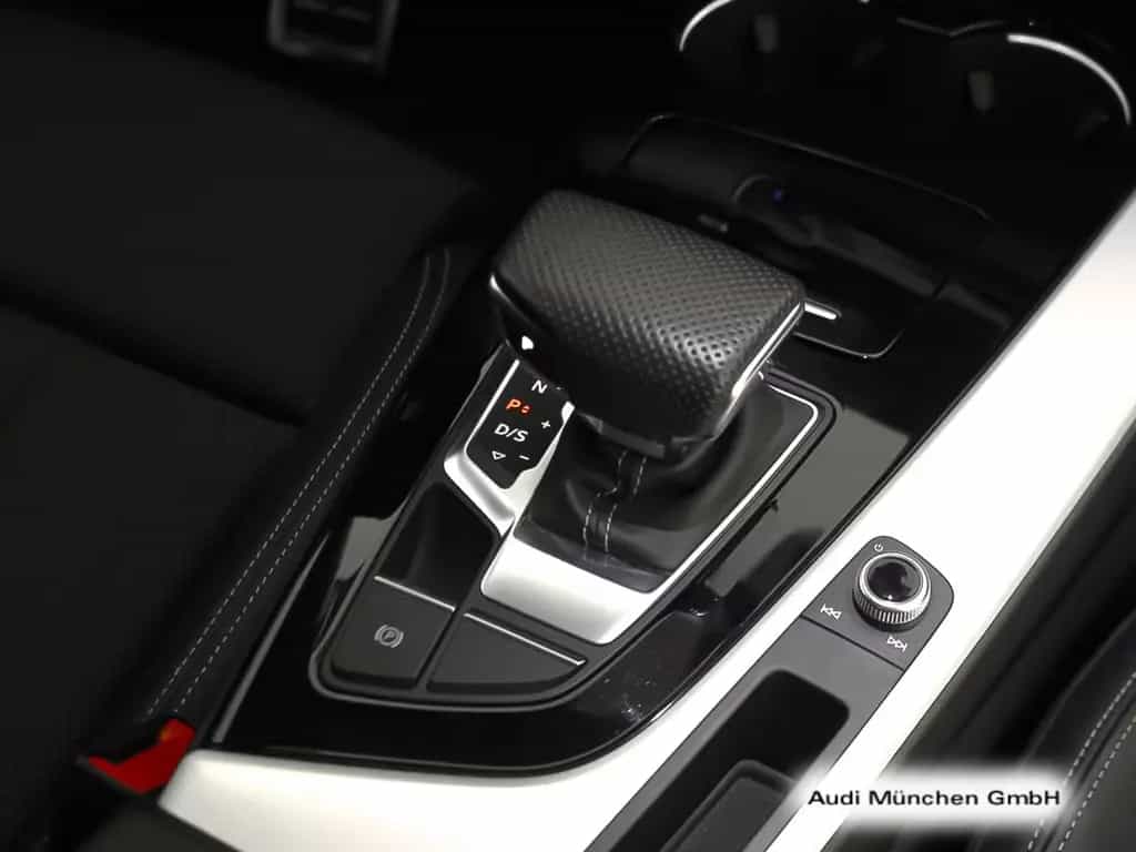 Audi A4 Avant 45 TFSI qu. S tronic S line Pano/Matrix 12/2023-photo-16