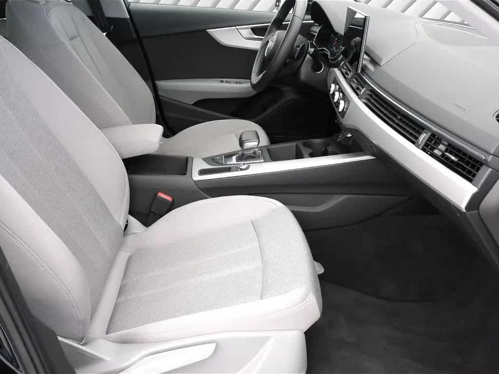 Audi A4 Avant 35 TFSI 03/2023-photo-9