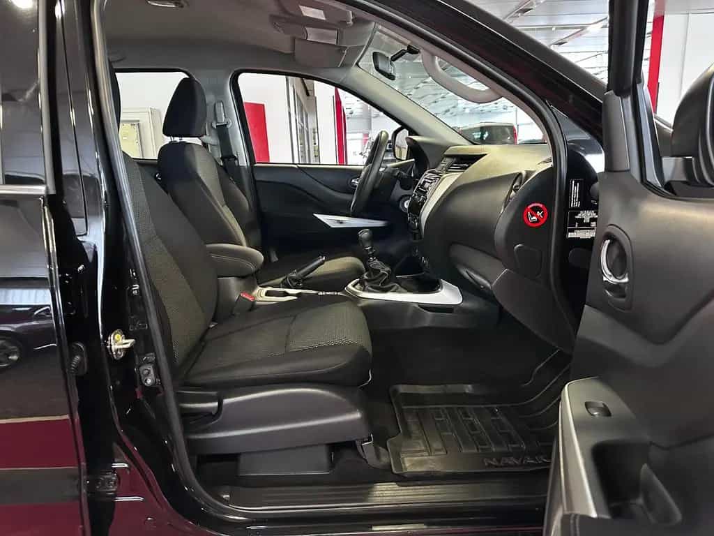 Nissan NP300 Acenta Double Cab 4x4//1.Hd+AHK+BT+DAB\\ 02/2022-photo-11