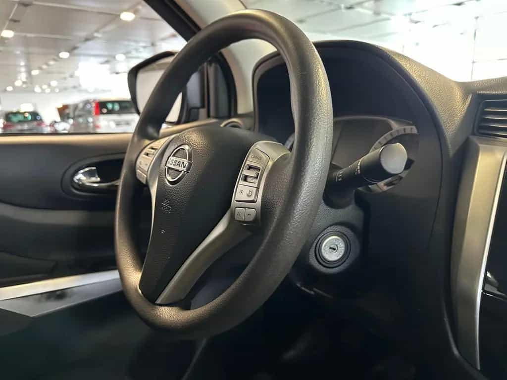 Nissan NP300 Acenta Double Cab 4x4//1.Hd+AHK+BT+DAB\\ 02/2022-photo-15