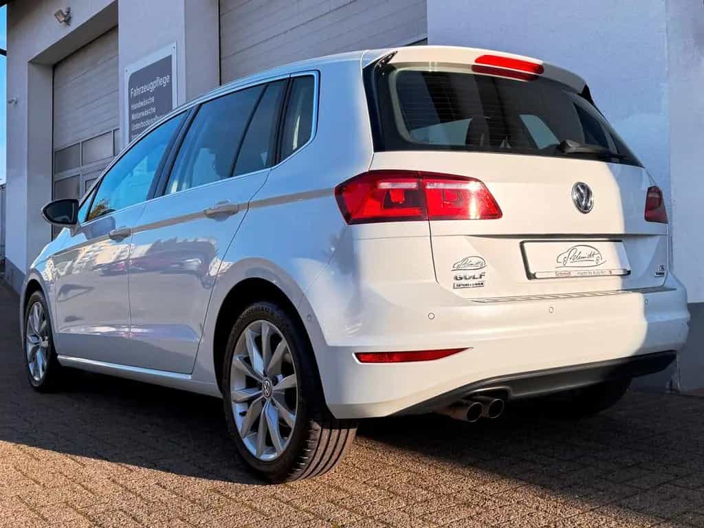 Volkswagen Golf Sportsvan Highline Leder 04/2017-photo-1