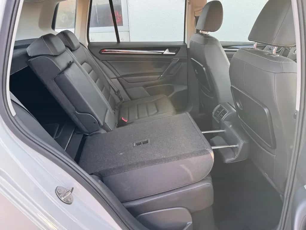 Volkswagen Golf Sportsvan Highline Leder 04/2017-photo-10