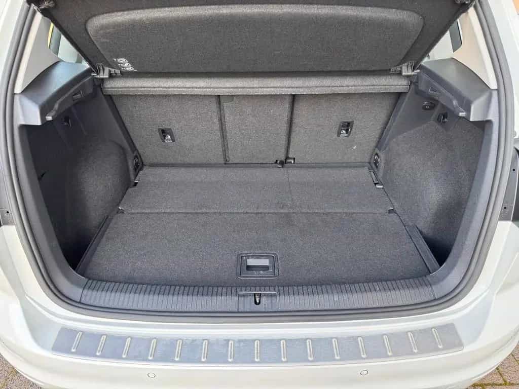 Volkswagen Golf Sportsvan Highline Leder 04/2017-photo-12