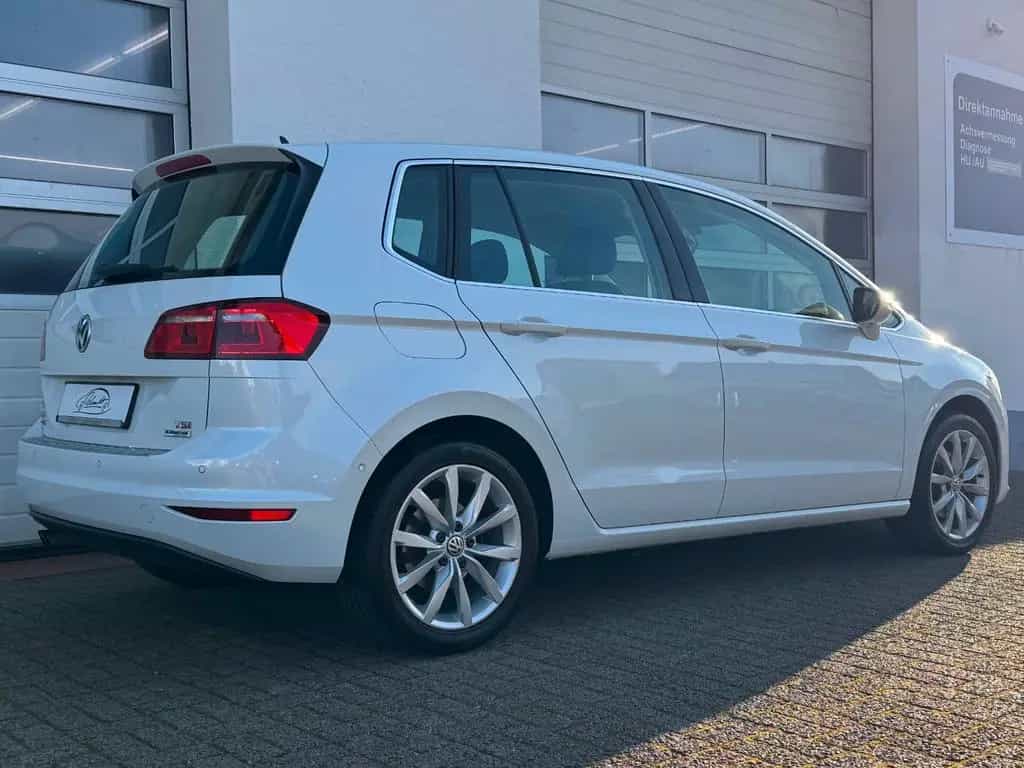 Volkswagen Golf Sportsvan Highline Leder 04/2017-photo-15