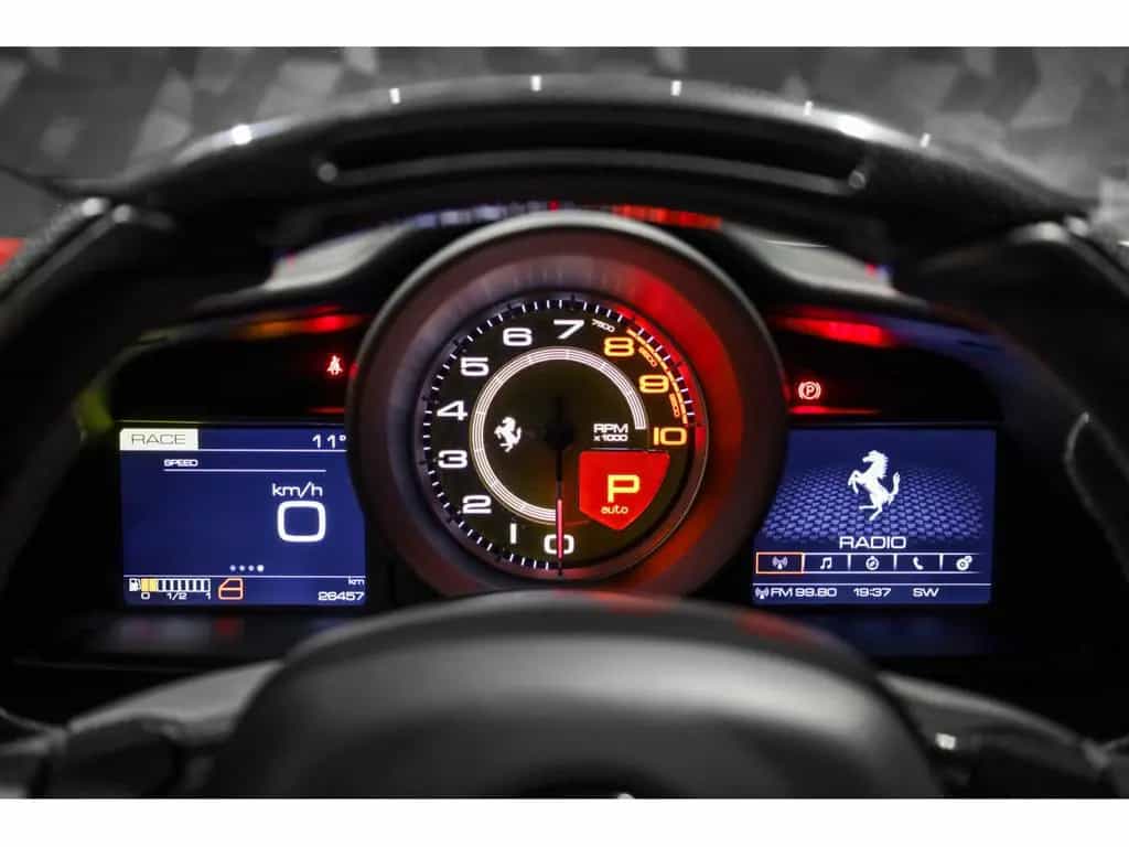 Ferrari 488 GTB 3.9 V8 - ROSSO CORSA 11/2015-photo-15