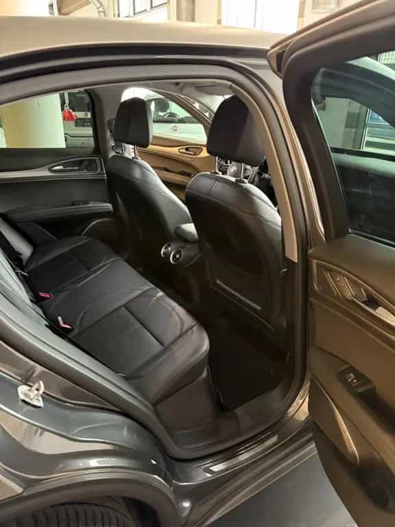 Alfa Romeo Sprint Q4 - ACC/Navi/Kamera/8 - Fach 05/2021-photo-11
