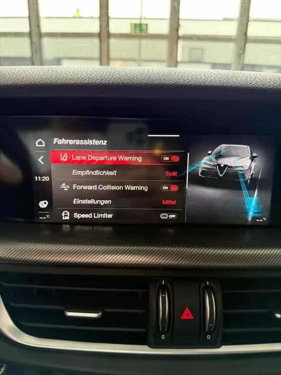 Alfa Romeo Sprint Q4 - ACC/Navi/Kamera/8 - Fach 05/2021-photo-18