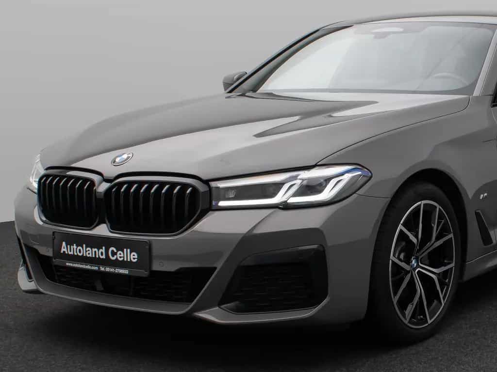 BMW 5 Series 520d M Sport DAB H/K Ad.LED Stop&Go Alarm 19Zoll 12/2021-photo-17