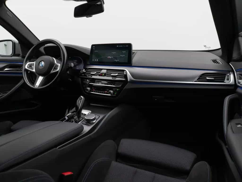 BMW 5 Series 520d M Sport DAB H/K Ad.LED Stop&Go Alarm 19Zoll 12/2021-photo-39