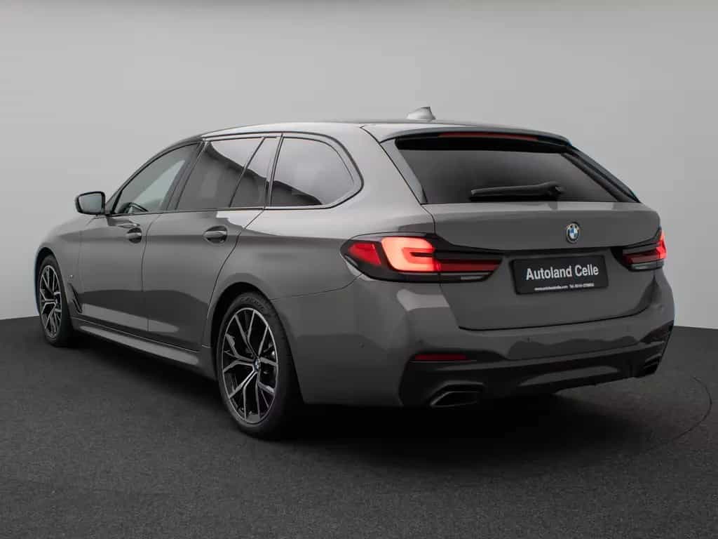 BMW 5 Series 520d M Sport DAB H/K Ad.LED Stop&Go Alarm 19Zoll 12/2021-photo-8