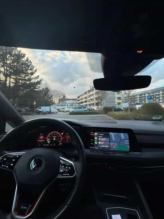 Volkswagen Golf 8 GTI 02/2021-photo-5
