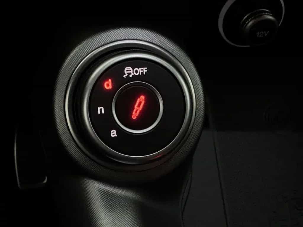 Alfa Romeo Tonale 1.5 VGT Veloce 48 V Hybrid LED 08/2023-photo-29