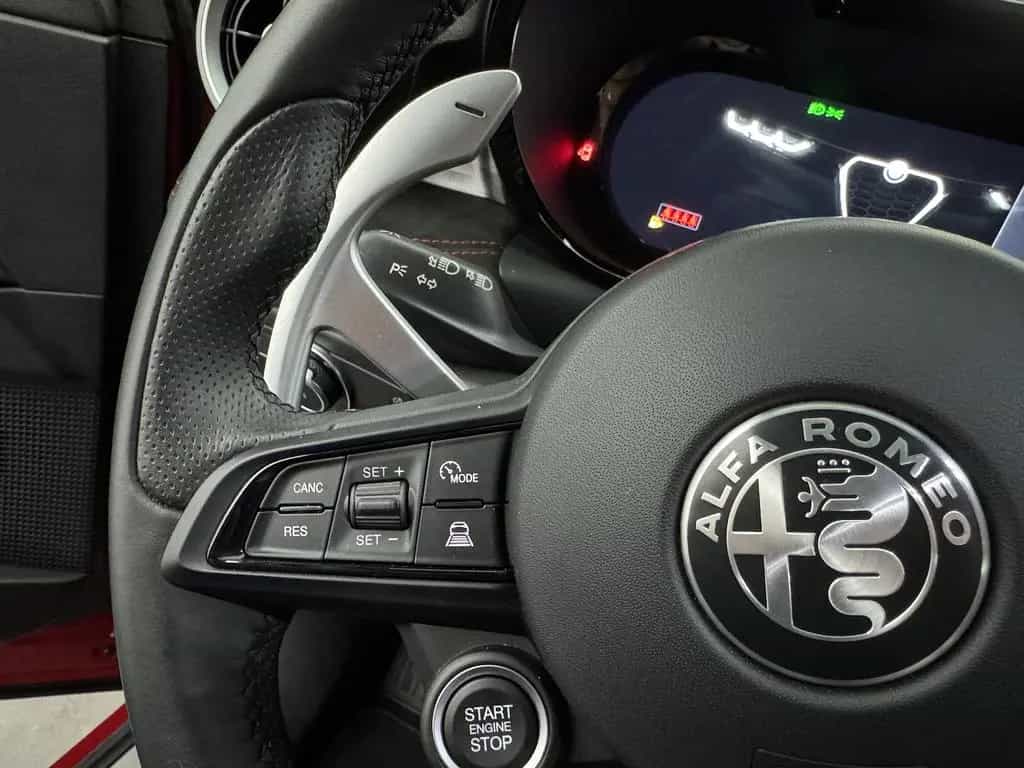 Alfa Romeo Tonale 1.5 VGT Veloce 48 V Hybrid LED 08/2023-photo-32