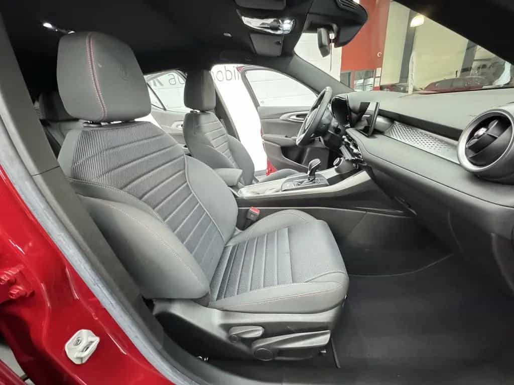 Alfa Romeo Tonale 1.6 VGT-D Sprint ACC Sitzheizung 10/2023-photo-16