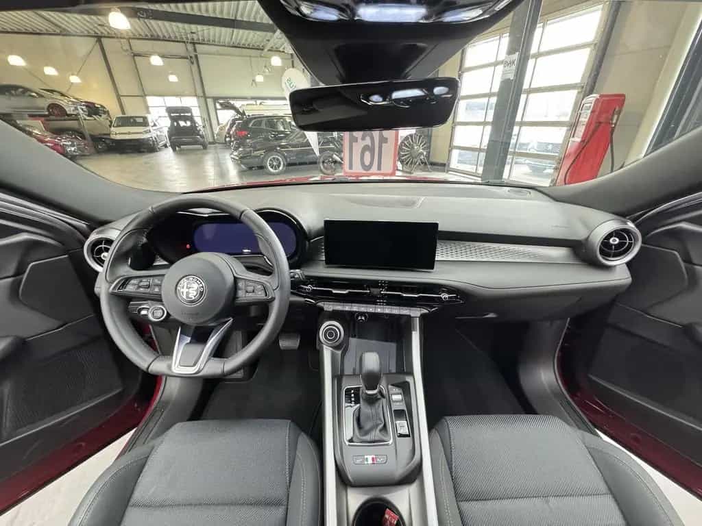 Alfa Romeo Tonale 1.6 VGT-D Sprint ACC Sitzheizung 10/2023-photo-18