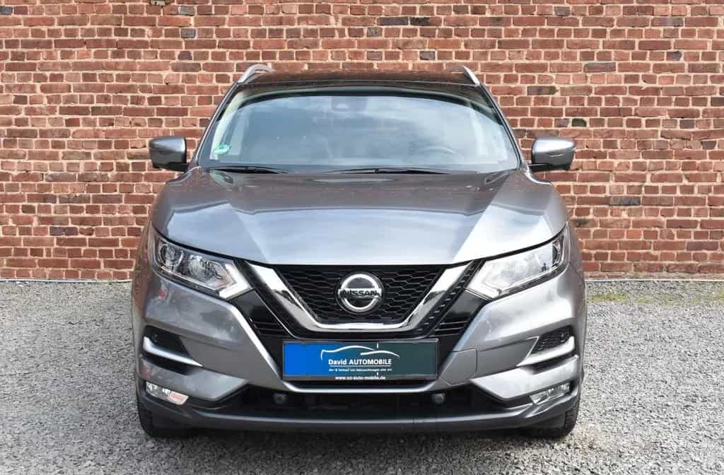 Nissan Qashqai 1.3 1HAND PANO 360° NAVI TLEDER TEMPOMAT 07/2019-photo-1