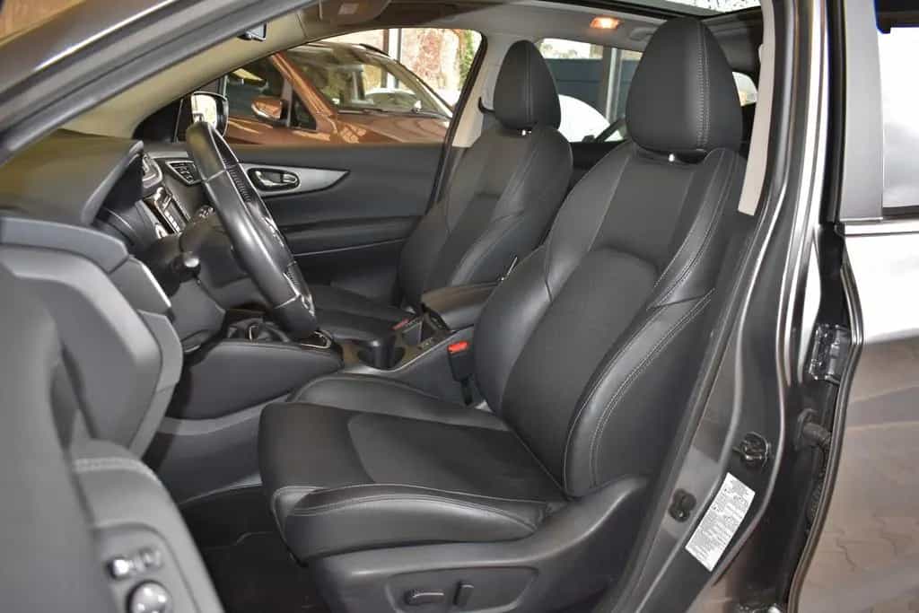 Nissan Qashqai 1.3 1HAND PANO 360° NAVI TLEDER TEMPOMAT 07/2019-photo-12