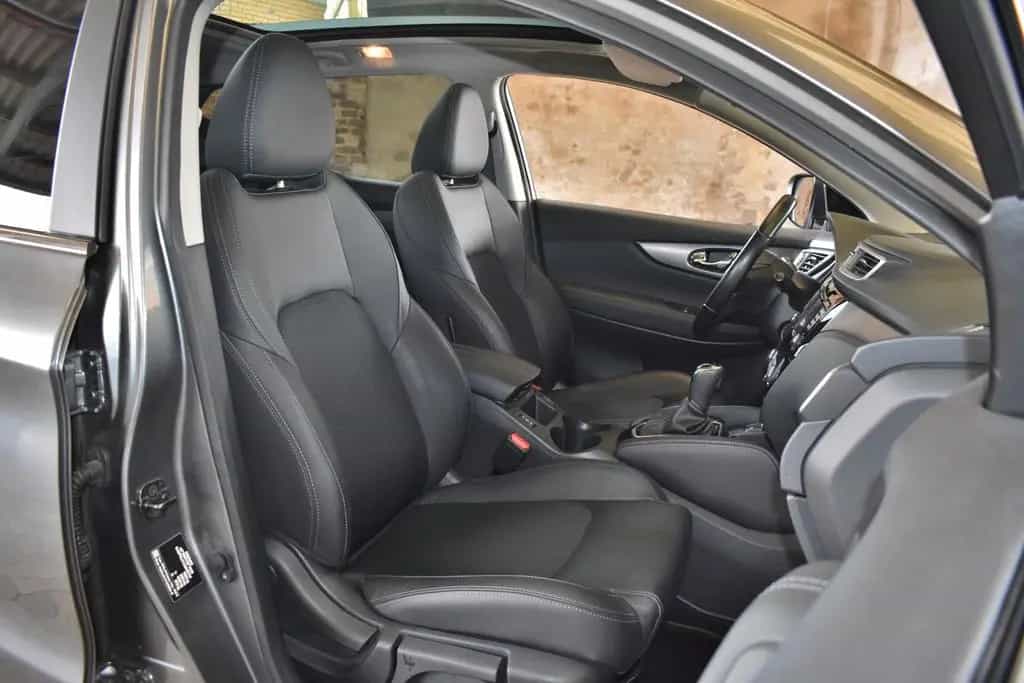 Nissan Qashqai 1.3 1HAND PANO 360° NAVI TLEDER TEMPOMAT 07/2019-photo-13