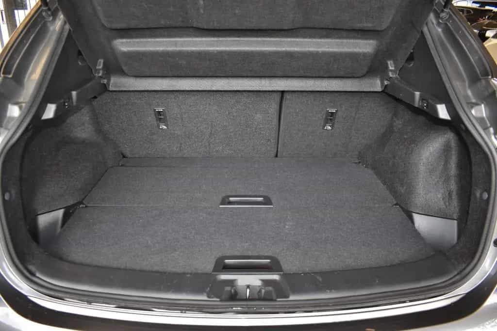 Nissan Qashqai 1.3 1HAND PANO 360° NAVI TLEDER TEMPOMAT 07/2019-photo-16