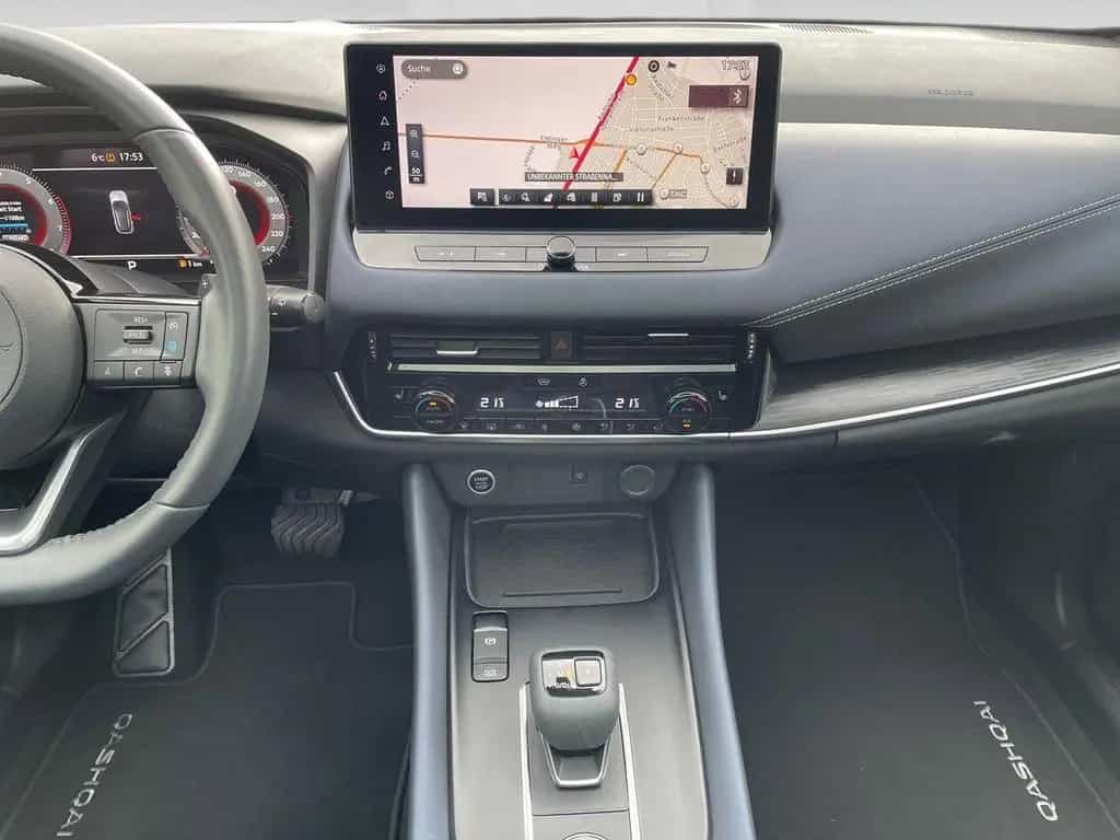 Nissan Qashqai Xtronic 4x4 tekna Pano+19Z+Design+Busine 07/2024-photo-15