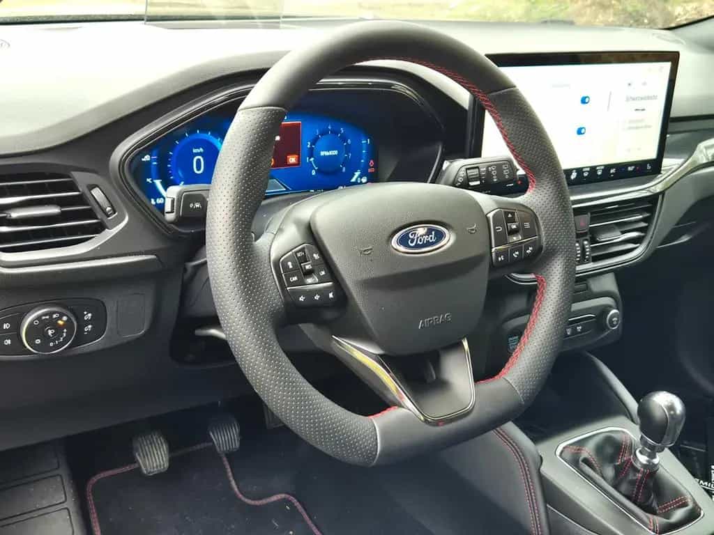 Ford Focus Turnier ST-Line X MHEV*HEAD-UP*AHK*LED* 08/2023-photo-14