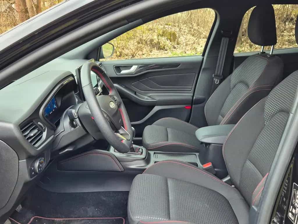 Ford Focus Turnier ST-Line X MHEV*HEAD-UP*AHK*LED* 08/2023-photo-15