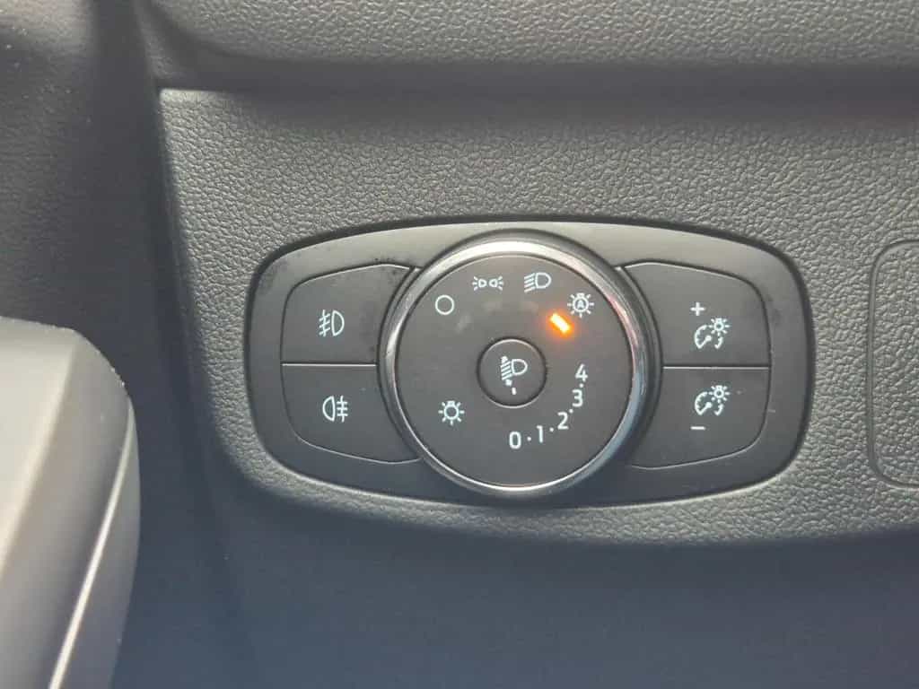 Ford Focus Turnier ST-Line X MHEV*HEAD-UP*AHK*LED* 08/2023-photo-33